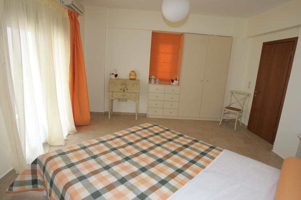 Erofili Villas Lourdata  Zimmer foto